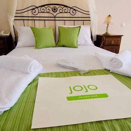 Jojo Beach Hotel & Bar Agios Georgios  ภายนอก รูปภาพ