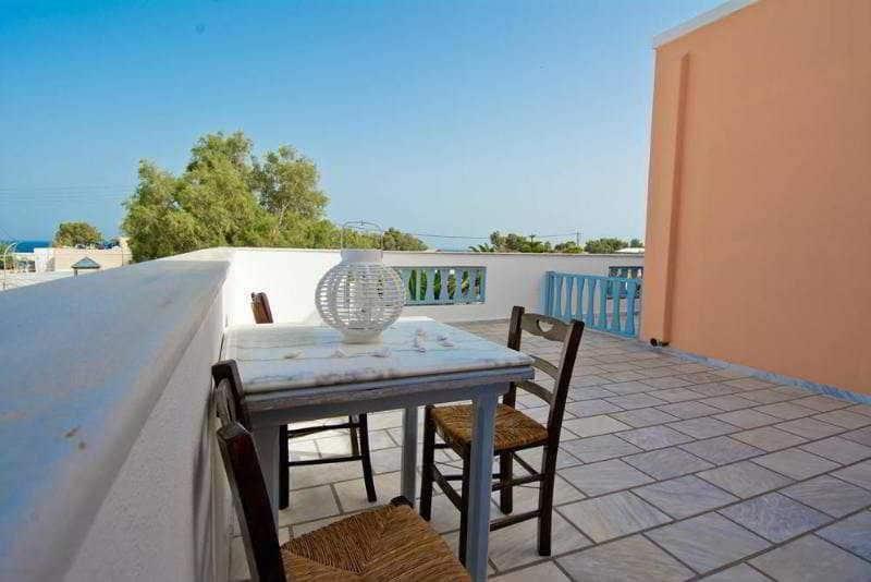 Jojo Beach Hotel & Bar Agios Georgios  ภายนอก รูปภาพ